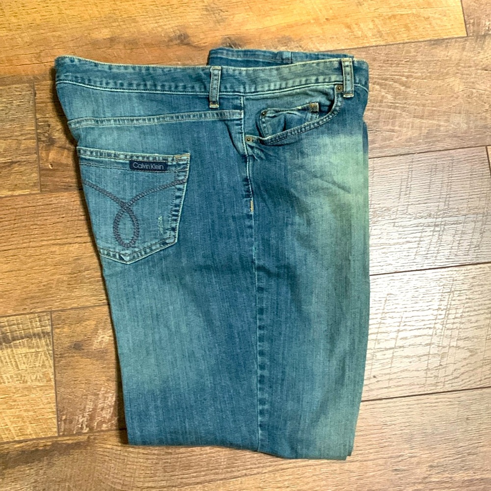 Calvin Klein Jeans Boyfriend style size 16x32